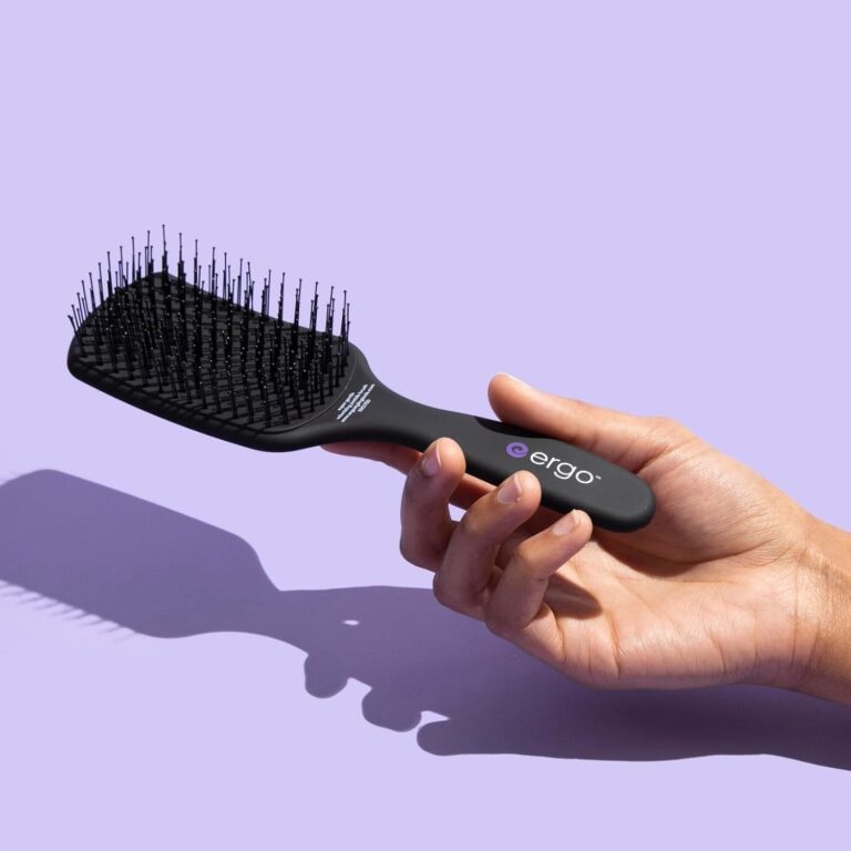 ERGO:erg750 Super Gentle Mini Paddle Brush - Image 4